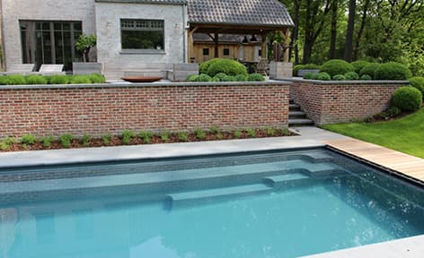 Swimming pool image 4